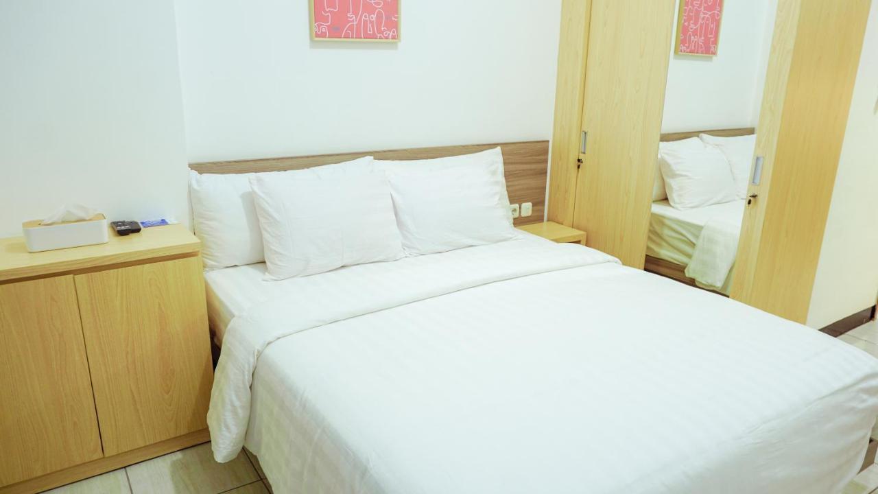 Cordova Suites Semarang Exterior foto
