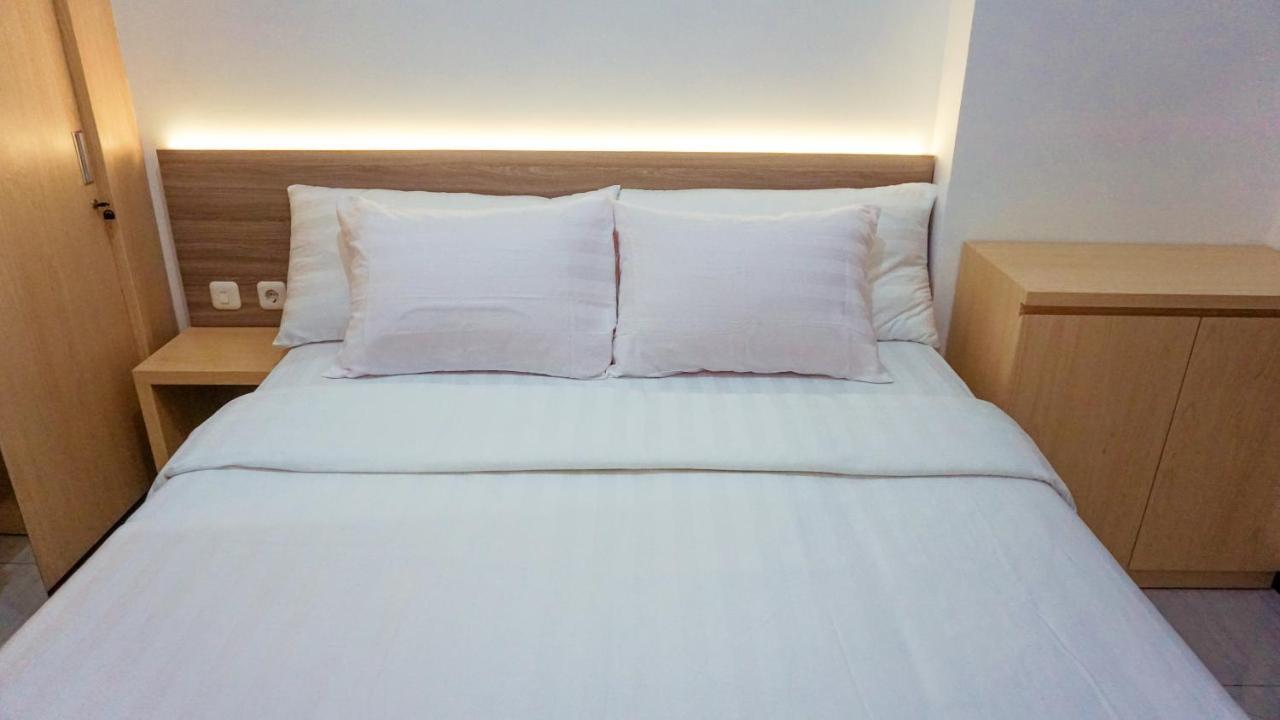 Cordova Suites Semarang Exterior foto