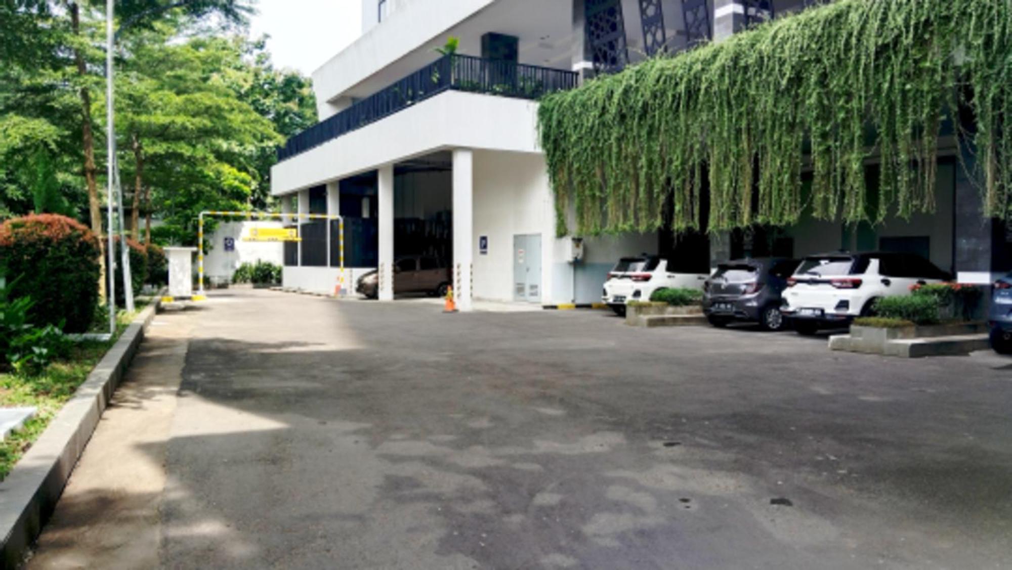 Cordova Suites Semarang Exterior foto